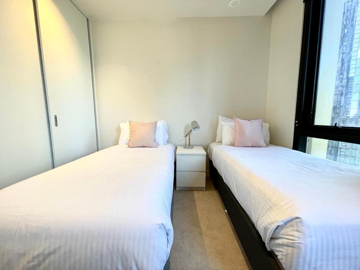 Readyset Apartments At Empire Ville de Ville de Melbourne Extérieur photo